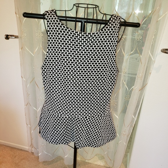 Lane Bryant Sleeveless Peplum Top - Picture 3 of 3